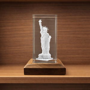 3D Subsurface Engraved K9 Crystal Cube - Statue of Liberty