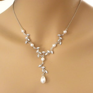 Y pearl necklace silver, VINE leaf Y Necklace, Y pearl necklace, VINE leaf earrings, pearl jewelry set, Swarovski Pearl necklace earrings