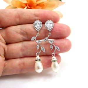 Pearl Necklace silver, Y necklace pearl, VINE leaf earrings drop, pearl jewelry set, necklace wedding, pearl earrings, Bridal jewelry set image 7