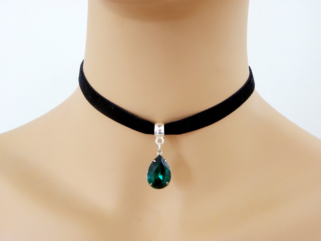 Bulk Buy China Wholesale New Gothic Black Velvet Chokers Multi-layer Chains  Collar Cubic Zirconia Pendant Necklace For Women $0.9 from Miley Jewelry  Co,,Ltd.
