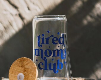 "tired moms club" drinking glass with bamboo lid and straw