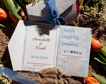 Floral wedding invitation set with inner pocket and cards