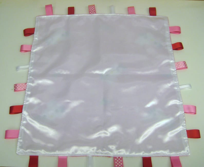 Hello Kitty Bib and Blanket set image 2