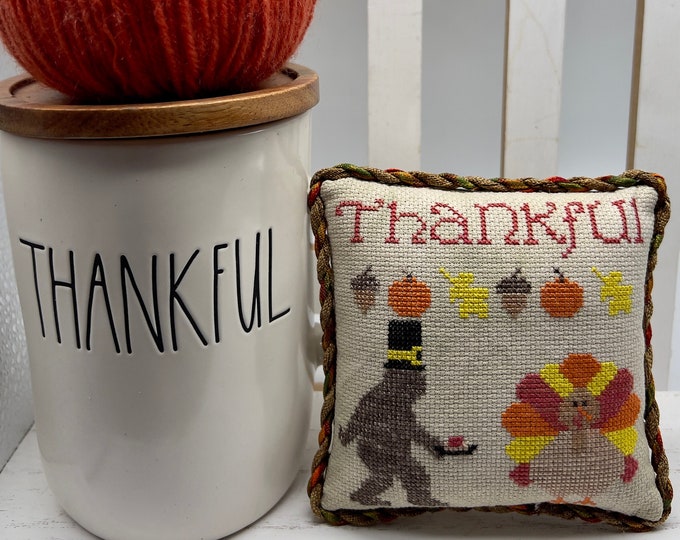 Bigfoot Thankful PAPER cross stitch chart