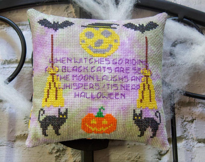 Tis Near Halloween PDF Cross Stitch Pattern | Halloween PDF Pattern | Primitive Halloween Decor | SamBrie Stitches