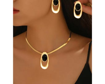 Set Collar Colgante Ovalado Dorado Con Pendientes Statement Acrílico Negro