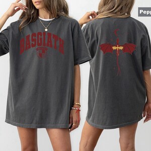 Camiseta Comfort Colors®, camiseta de la Escuela de Guerra Basgiath, camiseta de Fourth Wing, camiseta de Dragon Rider, camiseta de Fantasy Book imagen 2