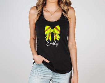 Camiseta sin mangas de softbol Coquette personalizada, camiseta para mamá, camiseta sin mangas para el día del partido