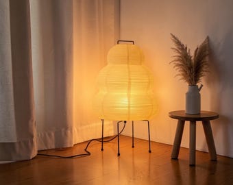 Lampada da terra giapponese in carta – Paralume a più livelli in carta di riso – Illuminazione in stile Wabi Sabi – Arredamento minimalista per la casa – Lampada da terra a luce soffusa