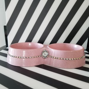 Pink bling pet bowl, pink bling kitten bowl, pink bling puppy bowl, bling pet food bowls, bling pet gift, pink pet bowls, bling pet, bling