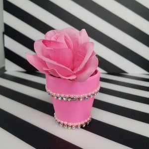 Pink bling flower pot,  pink bling planter,  pink succulent pot,  pink bling decor, baby shower gift, glam flower pot, bling planter, bling