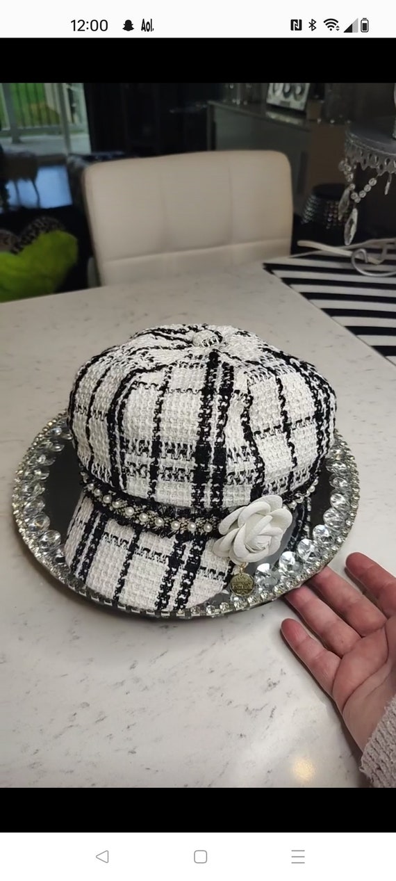 Tweed Camilla Flower Newsboy Cap, Tweed Cap, Tweed Hat  display picture 3