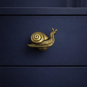 Vintage Brass Snail Cabinet Knob, Zinc Alloy Drawer Handle, Animal Furniture Pull Wardrobe Hardware