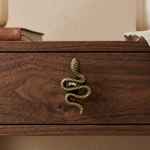 Antique Gold Snake Cabinet Knob, Zinc Alloy Serpent Drawer Handle – Gothic Boho Furniture Pull