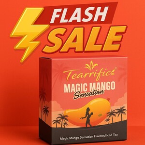 Peut inclure: Boîte de thé glacé aromatisé "Tearriffics Magic Mango Sensation". La boîte orange présente une illustration de mangue et des palmiers. Les mots "FLASH SALE" sont affichés au-dessus avec un éclair jaune.