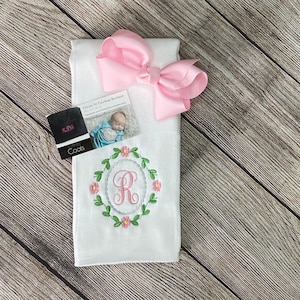 Monogrammed Floral Burp Cloth, Embroidered, Baby Shower Gift, Personalized Baby Girl Gift, Custom Baby, Burp Cloths for Girls
