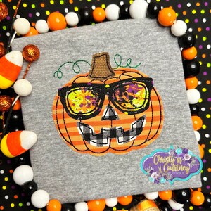 Personalized Jack-o-lantern Appliqué Shirt,  Halloween Shirt, Halloween Appliqué, Pumpkin Shirt, Trick or Treat, Pumpkin, Pumpkin Patch Tee
