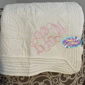 Off White Heirloom Baby Boy Girl Quilt, Monogrammed Baby Quilt, Baby Blanket, Personalized Baby Shower Gift, Monogram Baby Quilt, Baby Gift