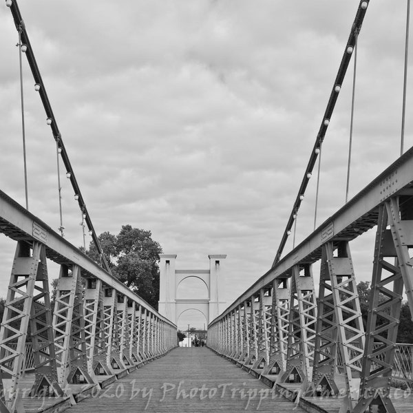 Waco, Suspension Bridge, Bridge, Texas, Architecture, Historic, Brazos River, Canvas Art, Photo on Canvas, Wall Art, Photo on Metallic Paper