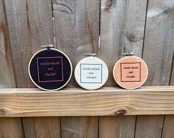 Broderie « Insubordonnée et grossière » de Key and Peele - plusieurs couleurs, personnalisable