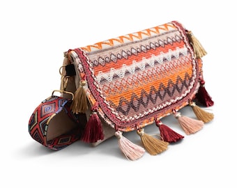 Boho axelväska med tofs | Etnisk tribal axelväska | Färgglad boho handväska | Festivalväska | Present till henne