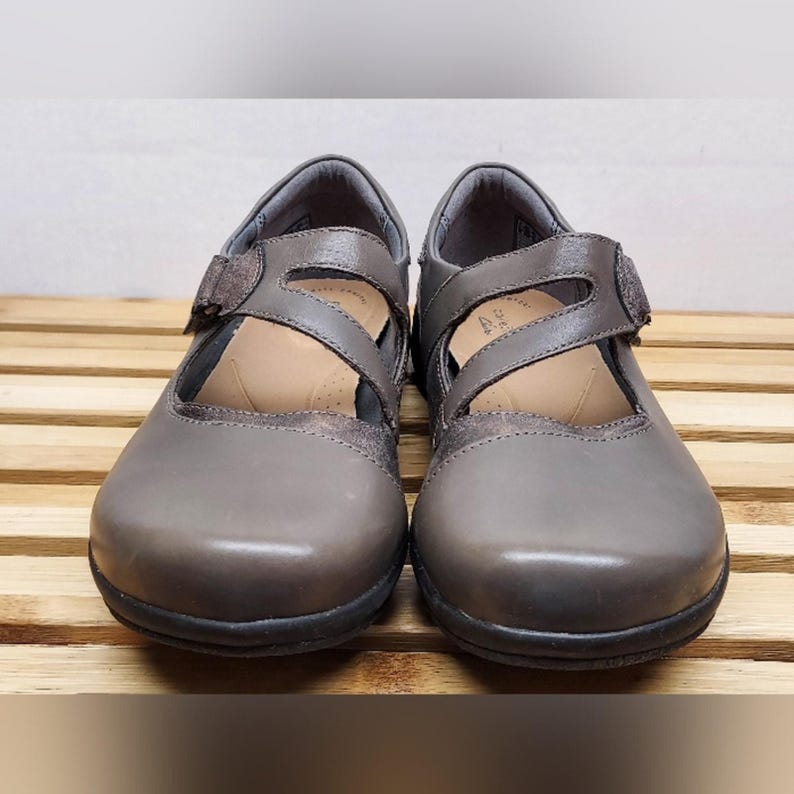 Clarks Roseville Mary Jane gris oscuro para mujer, talla 10 imagen 5