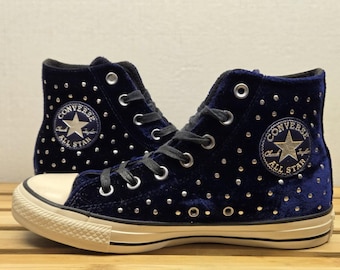 Zapatillas Converse Hi Top para mujer, color azul marino, de terciopelo, talla 7.5