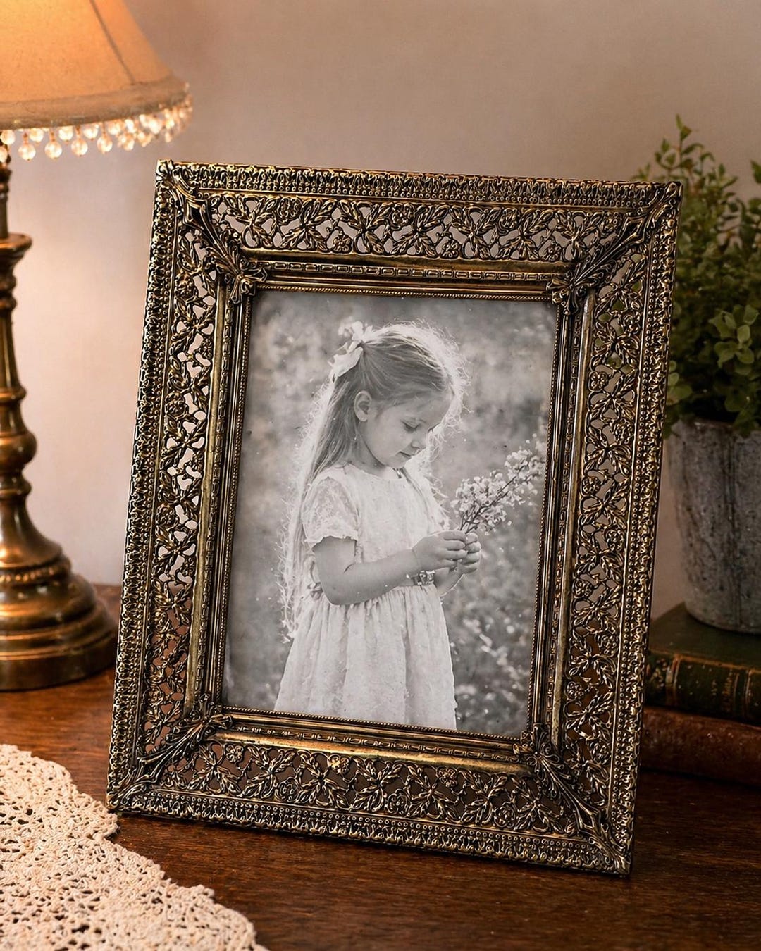 Vintage Ornate Gold Tone Picture Frame 5x7 Openwork Filigree Floral ...