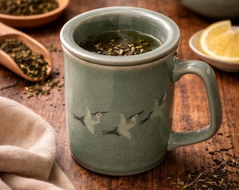 Juego de tazas de té vintage hechas en Japón con estampado floral verde, 4x3 tazas de porcelana estilo cottagecore.