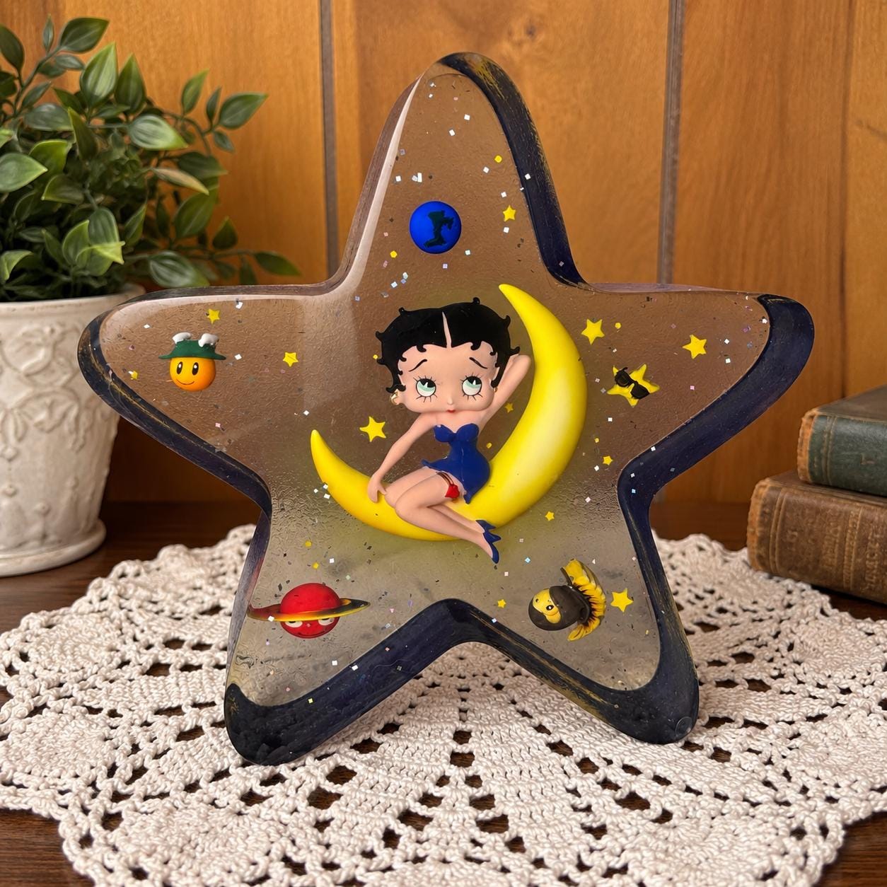 Betty Boop Shelf - Etsy