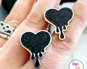 Black Glitter Bleeding Heart Enamel Pin - Gold or Silver Metal - Valloween Gift