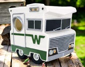 Retro Camper Birdhouse, 3D Printed Vintage RV Bird House, Camping Garden Decor, Gift for RV Lovers — photo 5 of 17