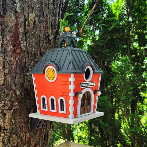 Firehouse Birdhouse Outdoor Garden Decor with Rustic Design