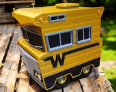Retro Camper Birdhouse, 3D Printed Vintage RV Bird House, Camping Garden Decor, Gift for RV Lovers — photo 12 of 17