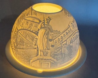 Bernardaud Limoges Francia "Venezia" Litofania Votiva - Fine Bisque Porcelain Lampada delle Fate - Scena del Ponte di Rialto