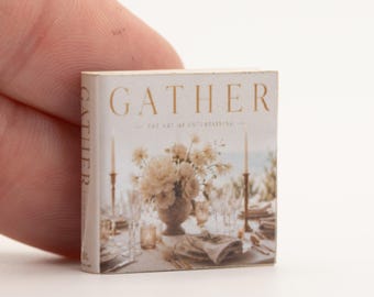 Libro de mesa de centro en miniatura / Escala 1:12 / Gather / Decoración para comedor de casa de muñecas