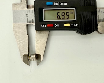 Miniature Micro LED Light | 1:12 Scale | 7.6mm Magnetic On Off | Batteries Included