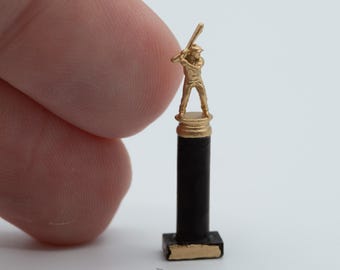 Trofeo de béisbol en miniatura / Escala 1:12 / Decoración deportiva para casa de muñecas