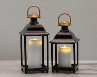 Farol miniatura para velas a escala 1:12 / Farol negro y dorado para casa de muñecas / Decoración para porches e interiores