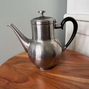 Vintage Oneida Custom 18/8 Stainless Coffee Pot | Mediterranean Mid Century Coffee Server