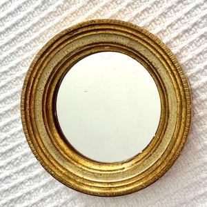 Antique Round Giltwood Mirror with a Textured, Multi-layered Frame