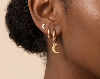 18K Gold Filled Mond Creolen, zierliche Halbmond Huggie Ohrringe, himmlischer Gold Ohr Stack Schmuck, Geschenk für Sie