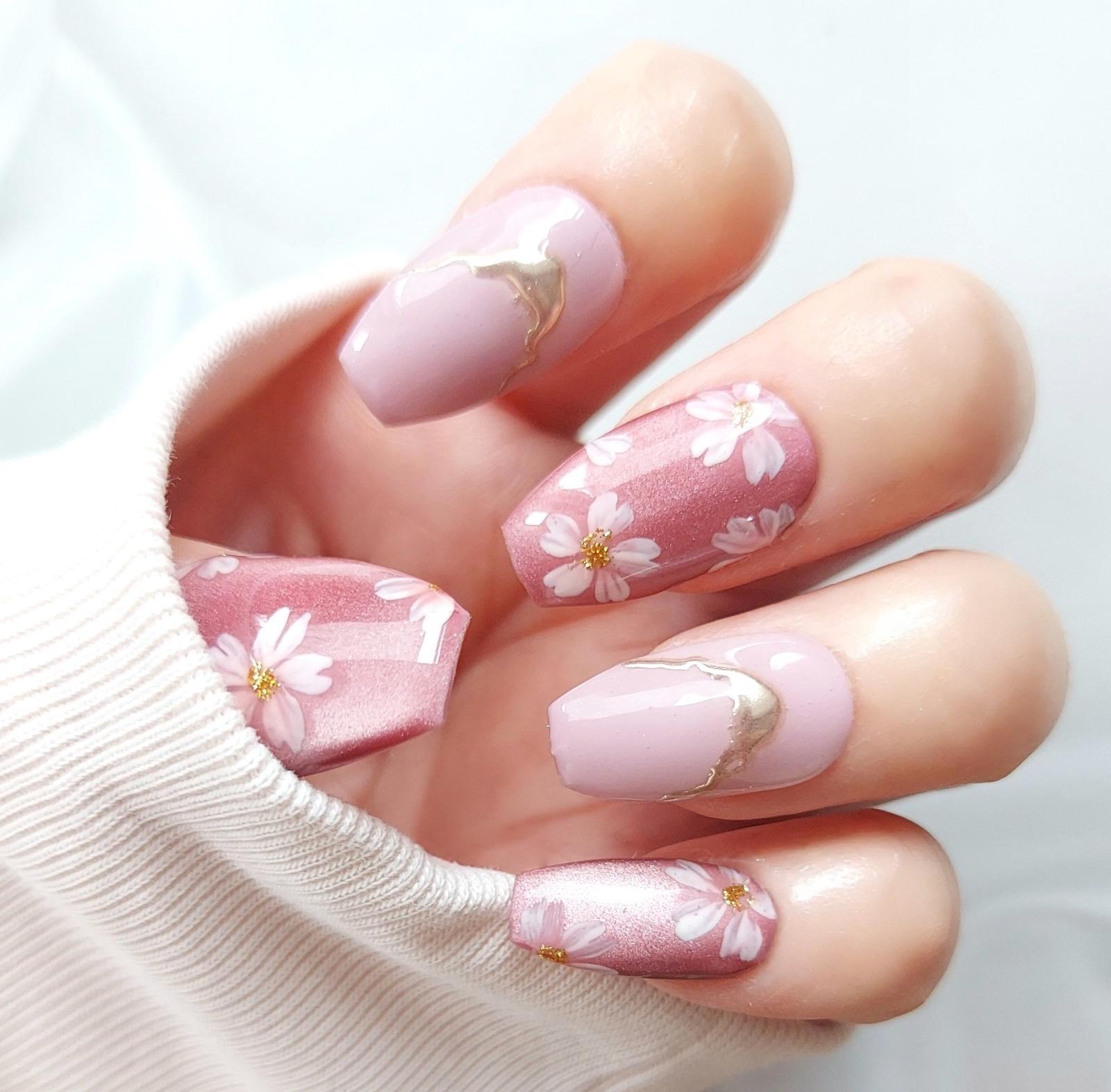Press on nails - Etsy 日本