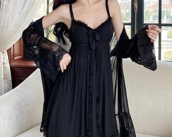 Conjunto de bata elegante con volantes y encaje para mujer, camisón de malla suave y chic.