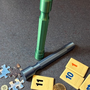 Hand & Finger Helper Tool – Tiny Parts, Puzzles, pills, cards, crafts, Rummicub. Washable Nano-Grab Tip