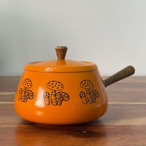 Vintage 1970s Orange Enamelware Fondue Pot | Retro Mushroom Graphic