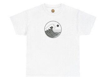 Camiseta minimalista con círculo de olas / Arte lineal oceánico, surf zen