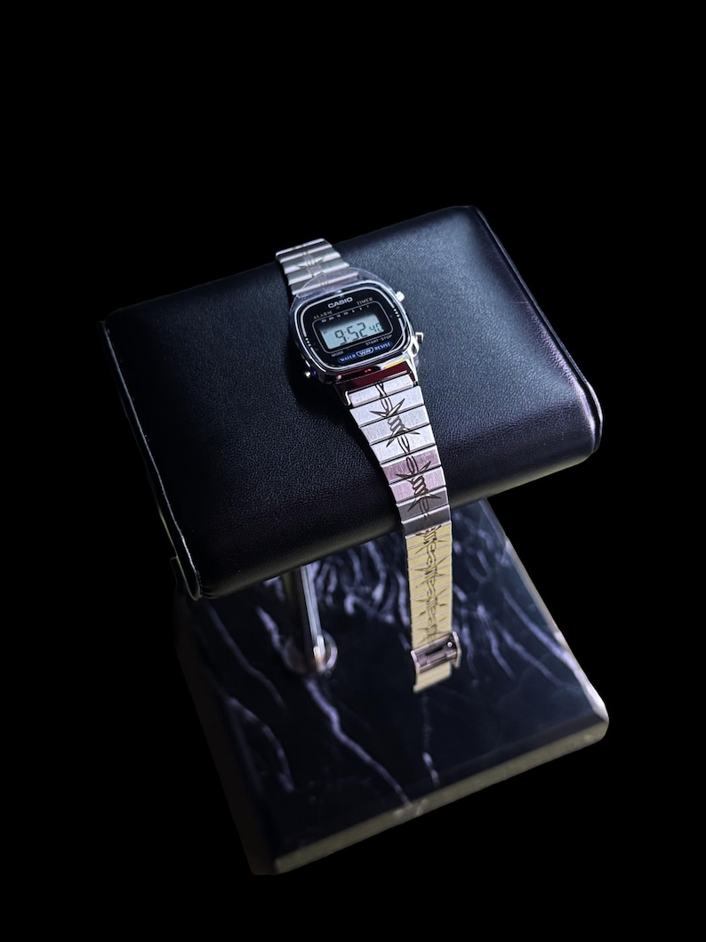 Custom Casio LA670WA-1 Womens Barbed Wire Engraved Watch image 4