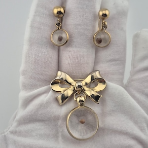 Vintage signierte Coro Mustard Seed Ohrring und Bow Brosche Set