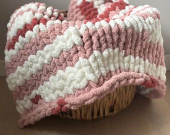Pink & Cream Mosaic Throw – Handmade Chunky Knit Blanket – Cozy Lap Blanket | One of a Kind Home Decor